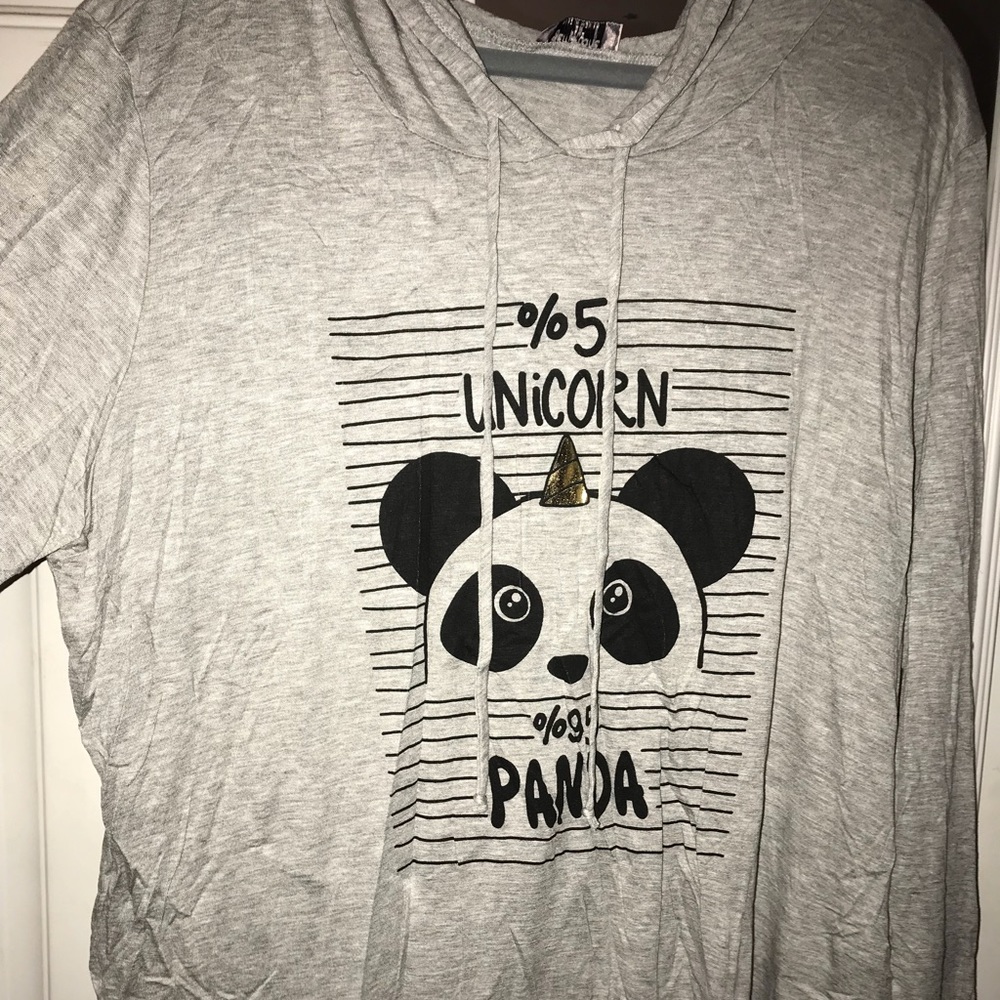 Long sleeve lightweight hoodie shirt